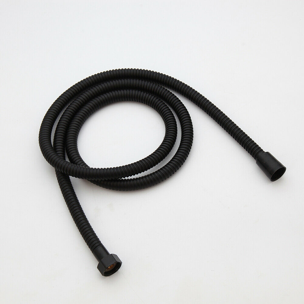 Schwarzer Bidethahn mit Handbrause