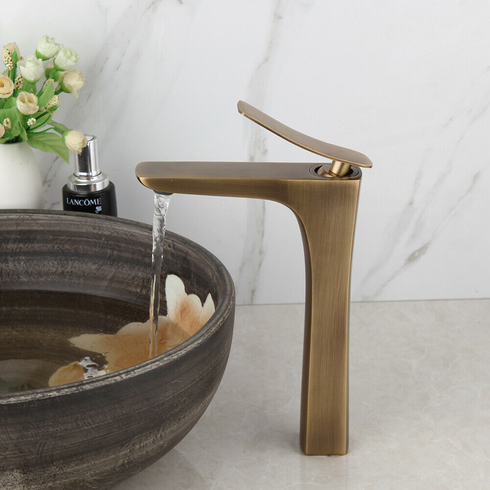 Bronze country mixer tap