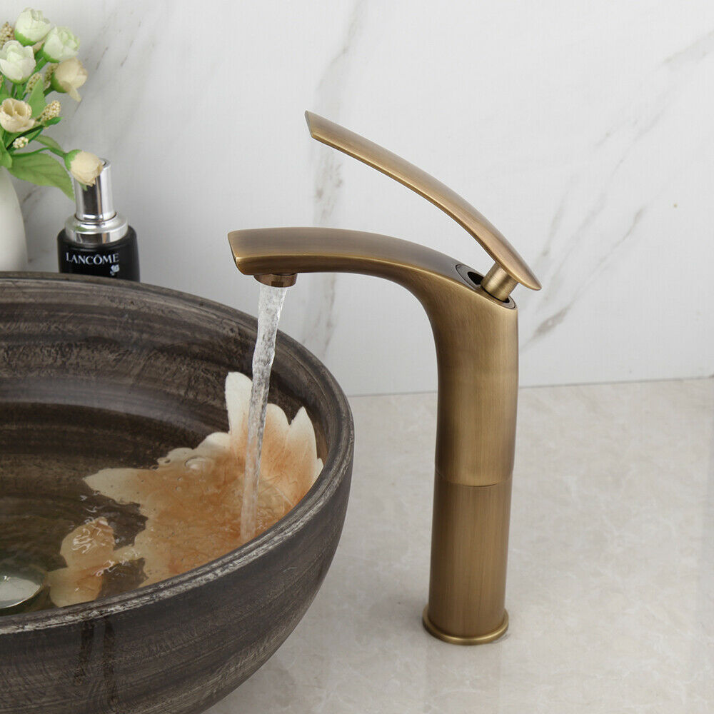 Country-style mixer tap, bronze finish