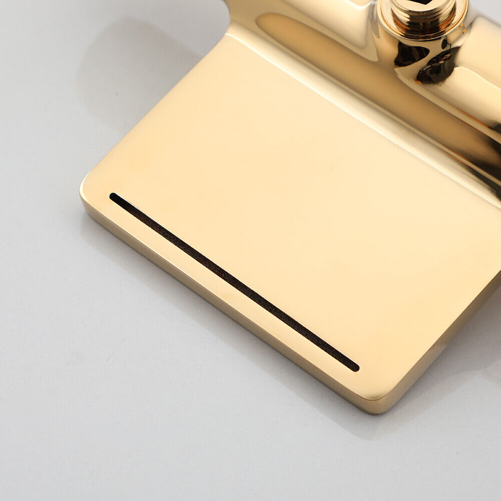 Goldfarbene Wasserfall-Badewannenarmatur