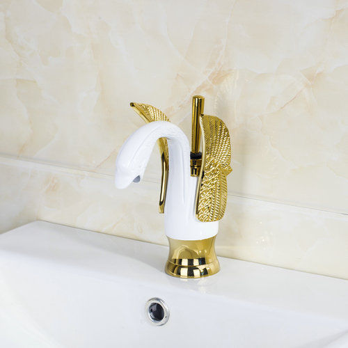 Goldweißer Schwanenkranich