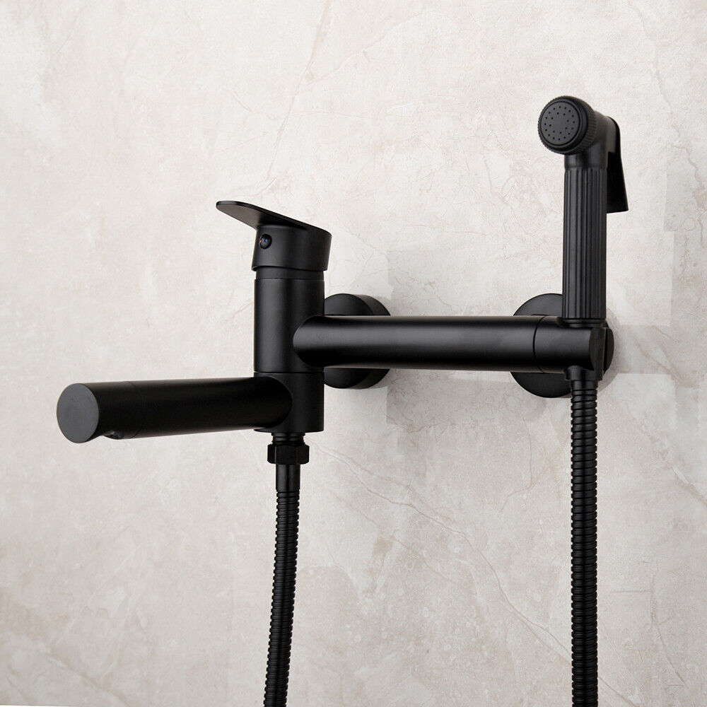 Schwarzer Badewannenhahn mit Bidetbrause-Mischbatterie