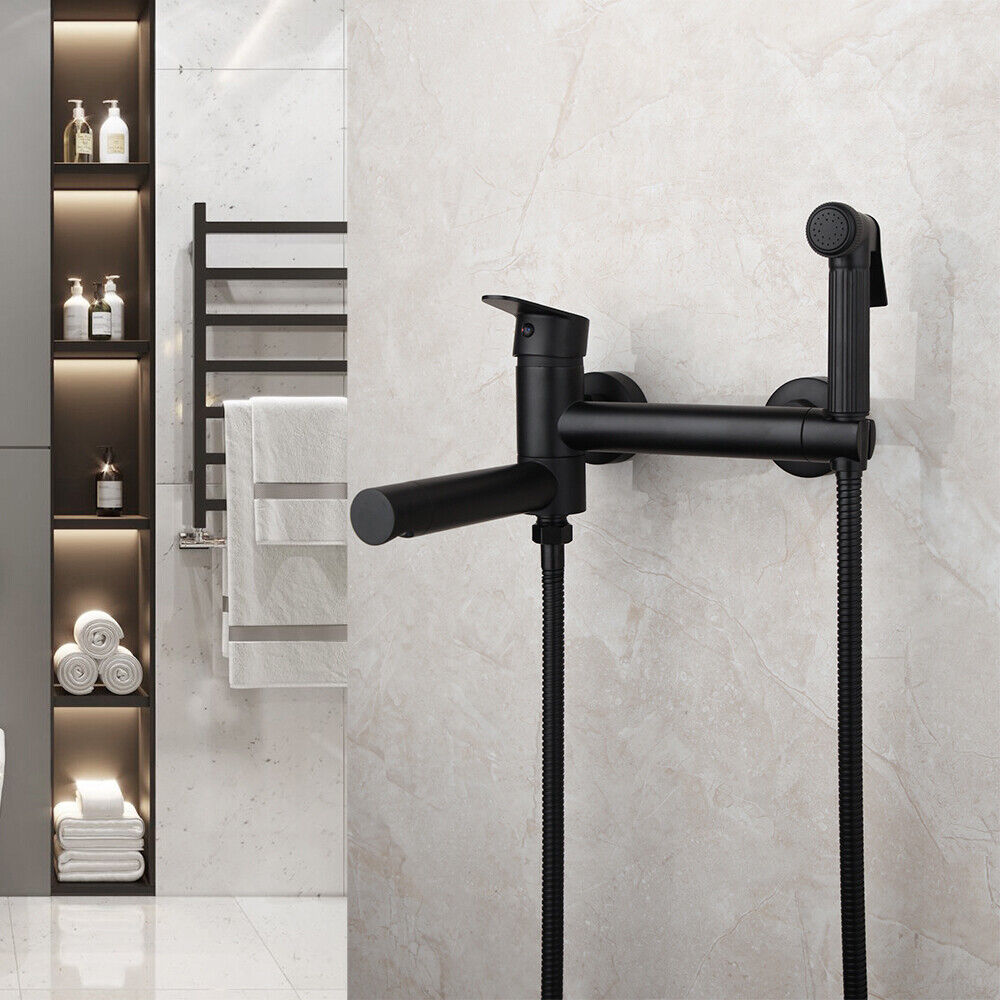 Schwarzer Badewannenhahn mit Bidetbrause-Mischbatterie