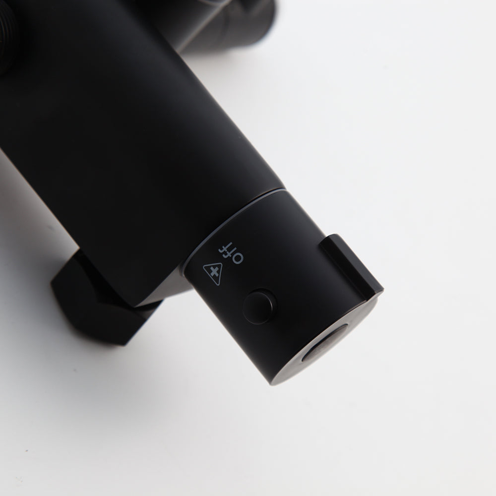 Schwarzes Thermostat-Duschset