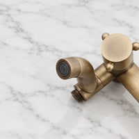 Surface-mounted shower bronze
