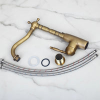 Robinet de lavabo classique Badique en bronze