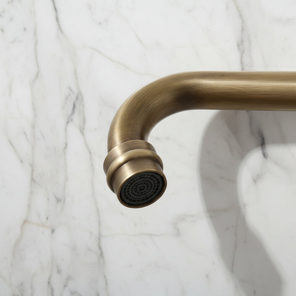 Robinet rustique en bronze Badique