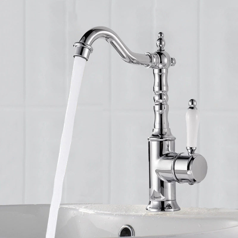 Landelijke wastafelkraan chroom – nostalgisch model