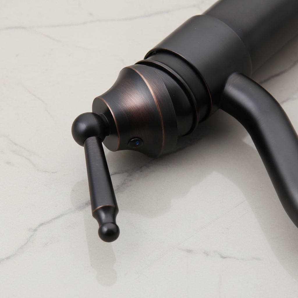 Badique Luxe Olie Bronzen Wastafelkraan
