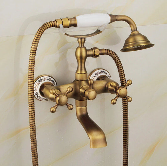 Landelijke badkraan met handdouche