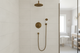 Landelijke inbouw doucheset met plafondarm – Nostalgisch brons