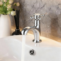 Nostalgische chroom koudwaterkraan