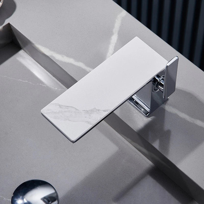 Chrome washbasin tap | Modern design 