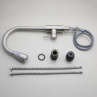 Geborsteld nikkel keukenkraan met uittrekbare sproeikop