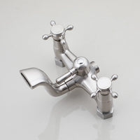 Opbouw regendouche met draaibare baduitloop – geborsteld nikkel