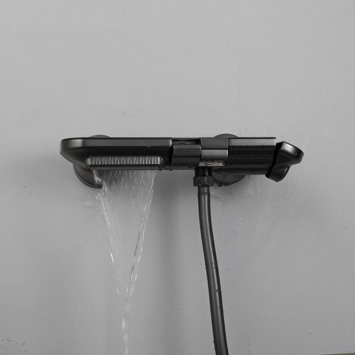 Gun metal thermostatische badkraan met handdouche (3 standen)