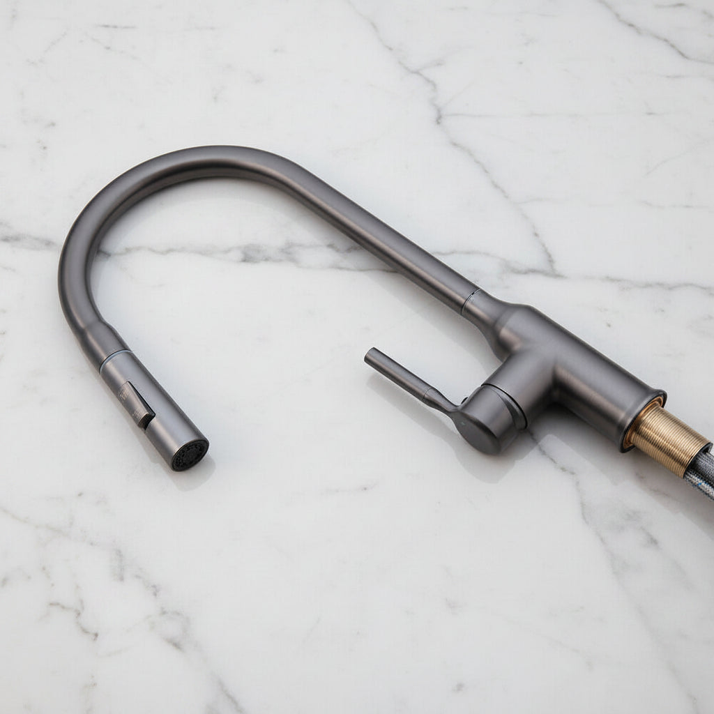 Elegant Gun Metal kitchen faucet with pull-out spray head
