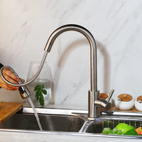 Geborsteld nikkel keukenkraan met uittrekbare sproeikop