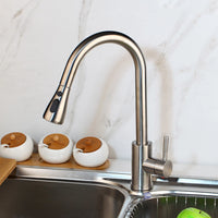 Geborsteld nikkel keukenkraan met uittrekbare sproeikop