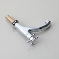 Nostalgische chroom koudwaterkraan