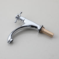 Nostalgische chroom koudwaterkraan