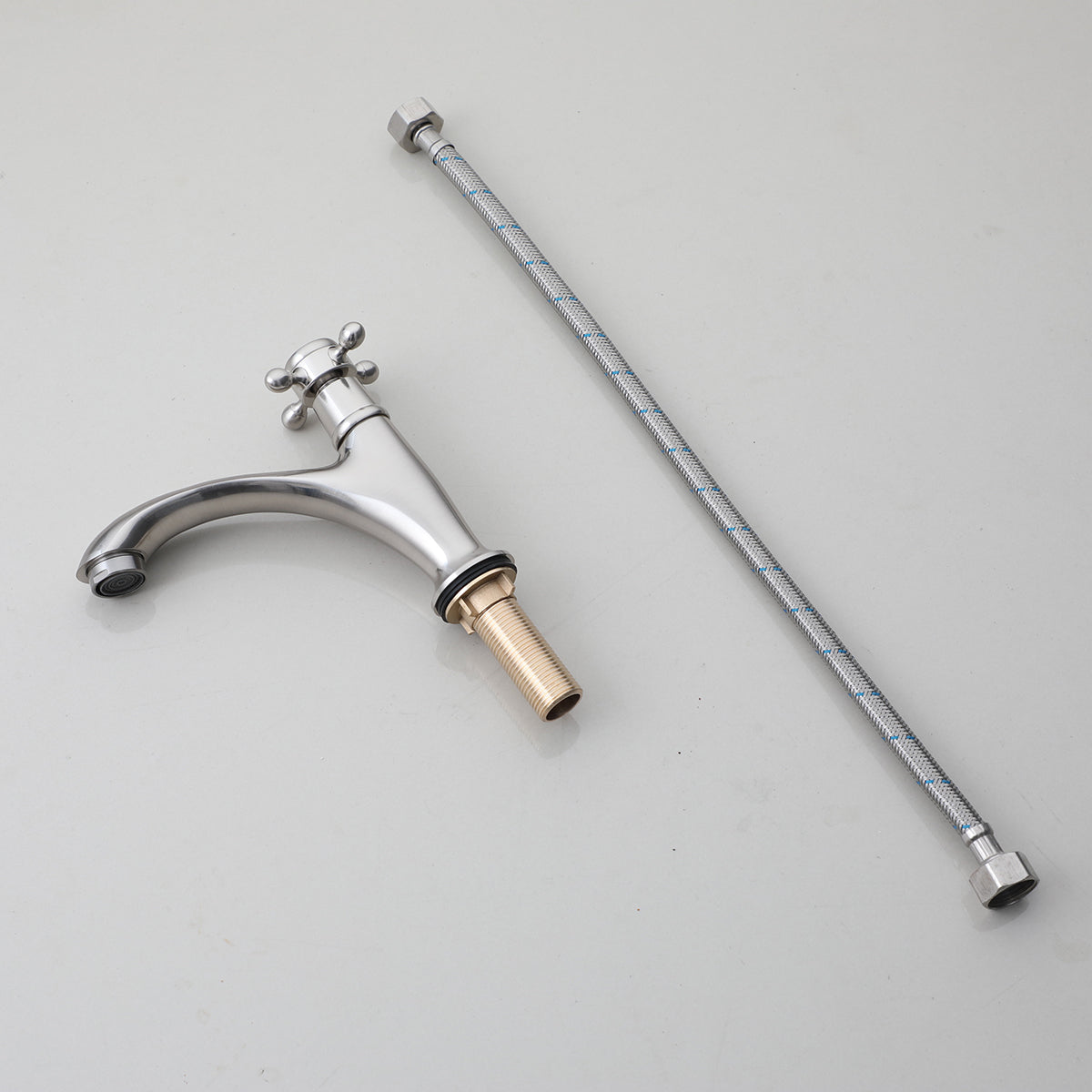 Nostalgische geborsteld nikkel koudwaterkraan