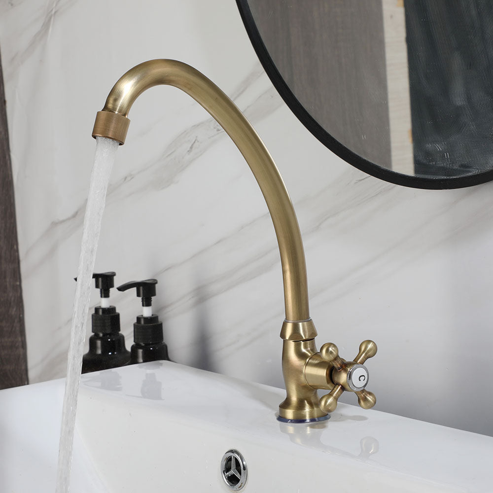 Nostalgische koudwater kraan brons