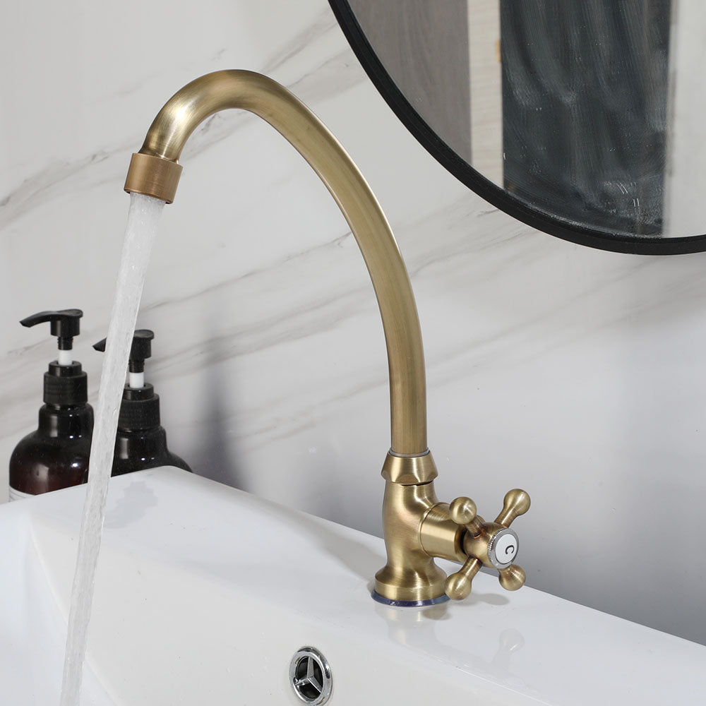 Nostalgische koudwater kraan brons