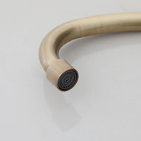 Nostalgische koudwater kraan brons