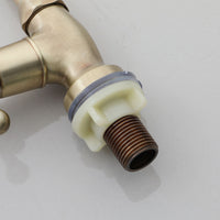 Nostalgische koudwater kraan brons