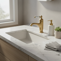 Bronskleurige nostalgische wastafelkraan met keramische hendel