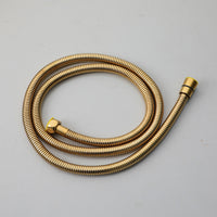 Nostalgische goldfarbene Regendusche