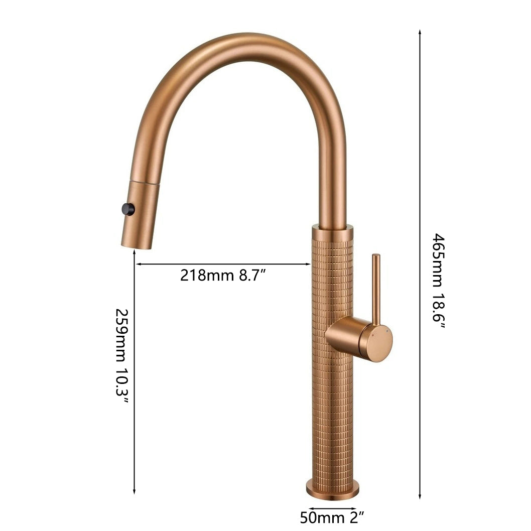 Rosé gouden keukenkraan met uittrekbare sproeikop en hoge U-uitloop