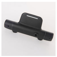 Zwarte thermostatische badkraan met handdouche en glijstang