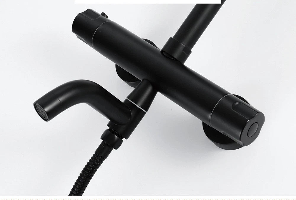 Zwarte opbouw regendouche met thermostaat