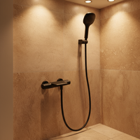 Thermostatische waterval badkraan met handdouche – mat zwart