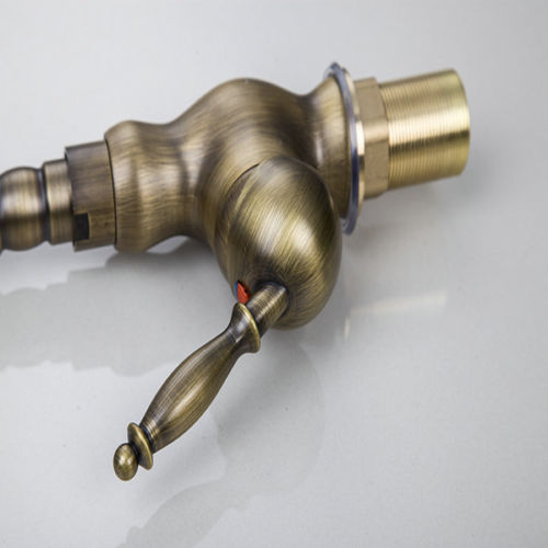 Landelijke keukenkraan bronskleur met hoge uitloop