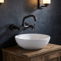 Nostalgische Ölbronze-Badarmatur zur Wandmontage