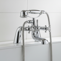 Country chrome bath rim tap