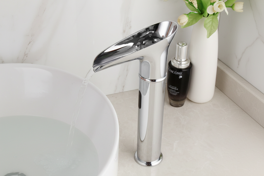 Sensomatica Nostalgische Chroom Watervalkraan met Sensor – Landelijke Stijl