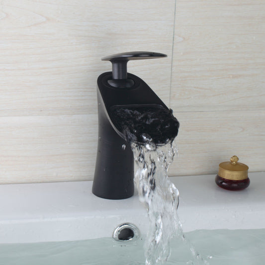 Badique Retro waterval wastafelkraan klassiek model olie brons