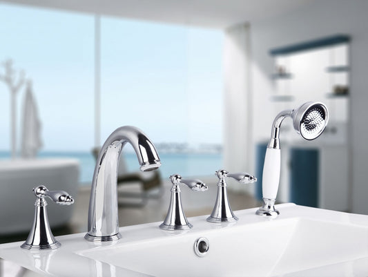 5-teiliger eleganter Chrom-Badewannenhahn