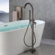 Badewannenarmatur in Gunmetal mit Handbrause