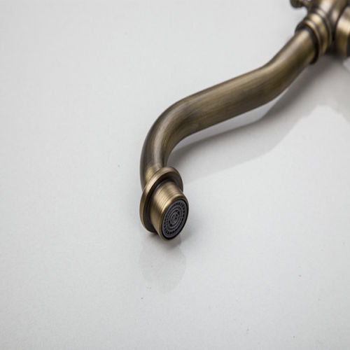 Landelijke keukenkraan bronskleur met hoge uitloop